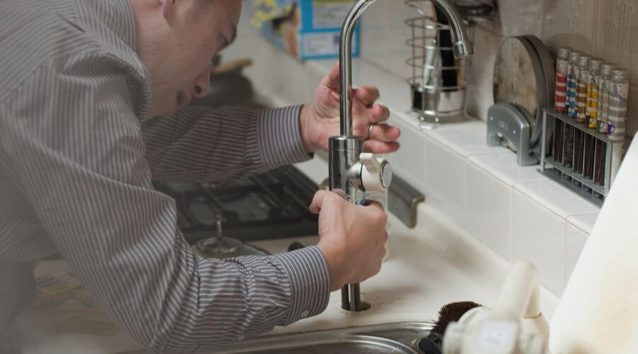 Professional expert plumbing services in Falfurrias, TX